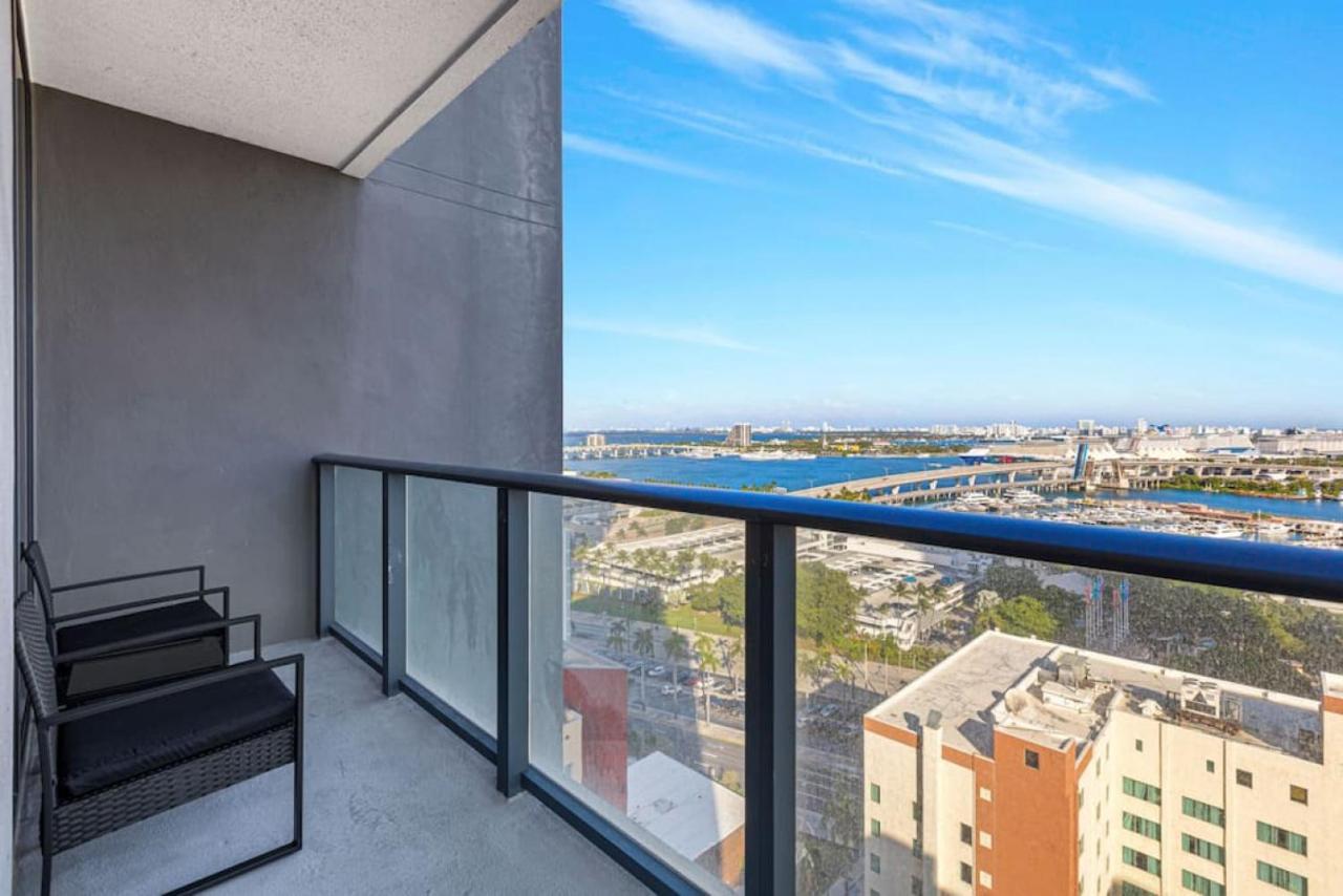 Corner Condo W/ Unrivaled Views Miami Esterno foto